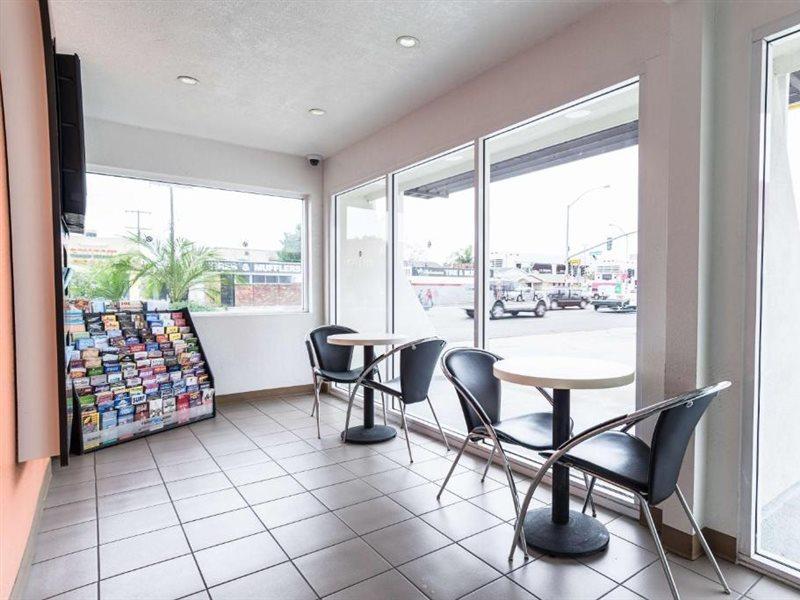 Motel 6-Long Beach, Ca - International City Luaran gambar