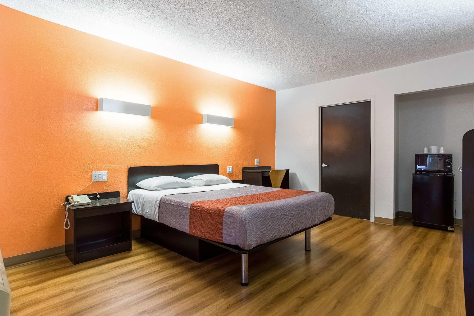 Motel 6-Long Beach, Ca - International City Luaran gambar
